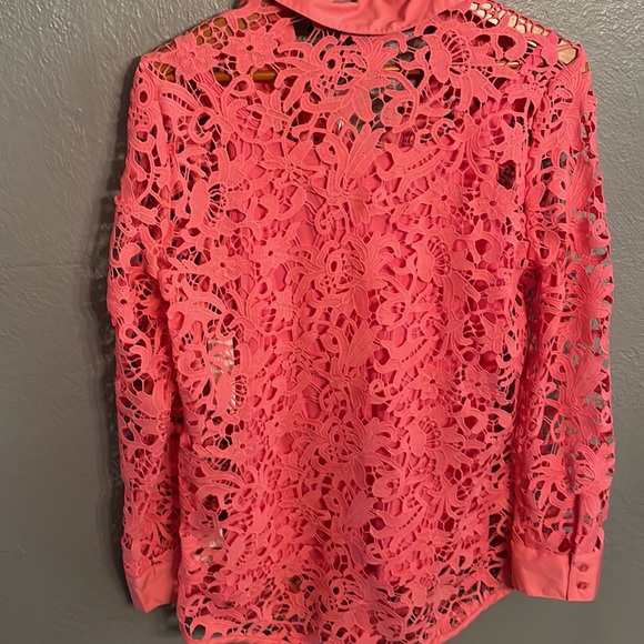 New York & Company Lace overlay Button down top - New with tags - Picture 5 of 7